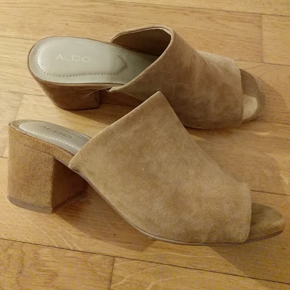 aldo alaska mules